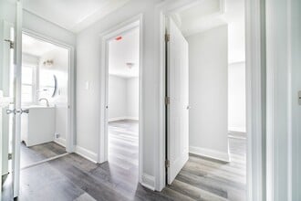 8650 Rock Oak Rd in Parkville, MD - Building Photo - Building Photo
