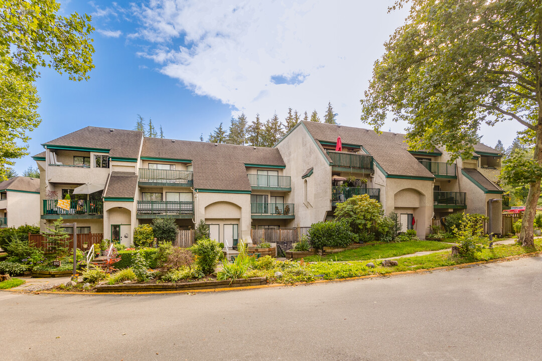 Queens Park Co-op in New Westminster, BC - Building Photo