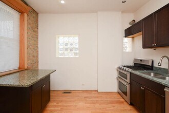 2053 W Fullerton Ave, Unit A02K in Chicago, IL - Building Photo - Building Photo