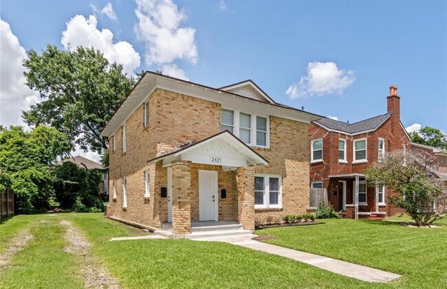 property at 2421 Isabella St