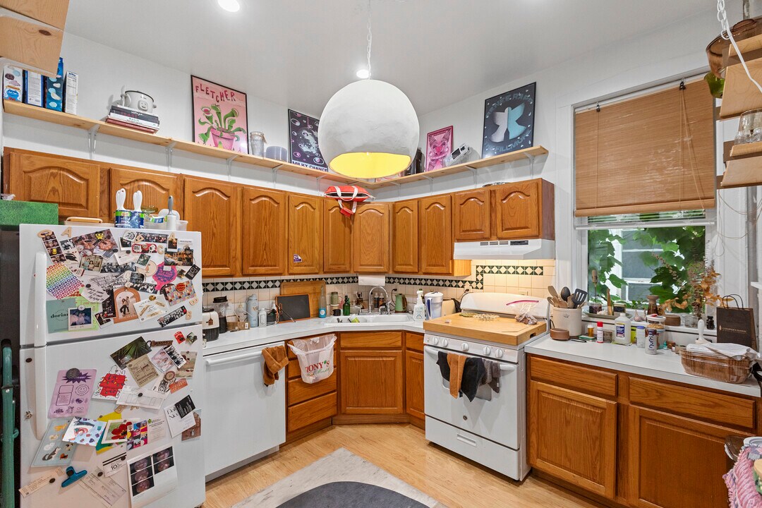 2507 N Sawyer Ave in Chicago, IL - Building Photo