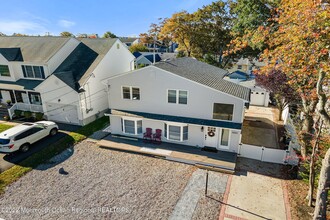 1850 Shore Blvd in Point Pleasant, NJ - Foto de edificio - Building Photo