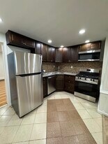 3 Milton Ave in Jersey City, NJ - Building Photo