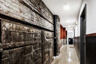 Southern Bella Lofts in Philadelphia, PA - Foto de edificio - Interior Photo