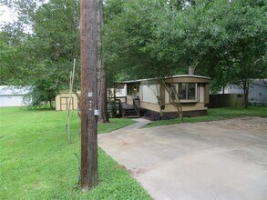 14209 E Ravine Run in Willis, TX - Building Photo - Building Photo