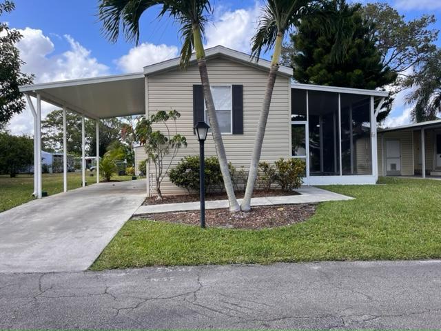 6295 S Ficus Ln in Atlantis, FL - Building Photo - Building Photo