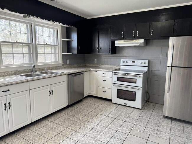 32460 Chincoteague Rd in New Church, VA - Building Photo - Building Photo