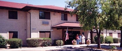 Kachina Place in Glendale, AZ - Building Photo