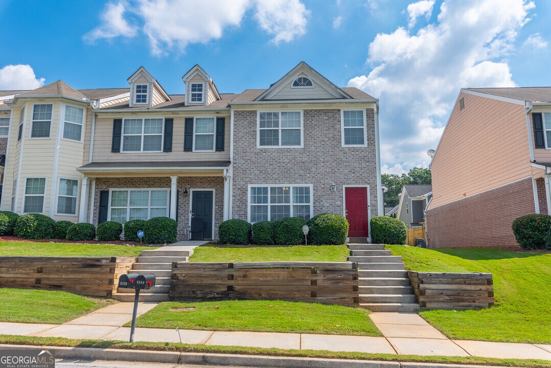 4580 Parkview Square in College Park, GA - Building Photo
