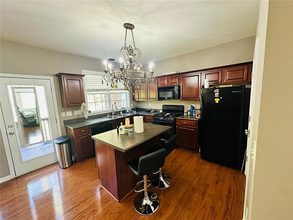 1356 Thornborough Dr in Alpharetta, GA - Building Photo - Building Photo