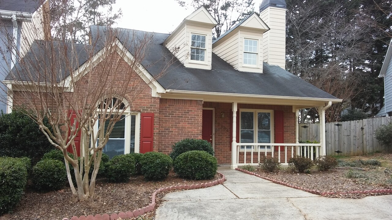 2664 Arbor Glen Pl in Marietta, GA - Building Photo