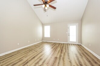 1703 Jimmy Cove in La Vergne, TN - Building Photo - Building Photo