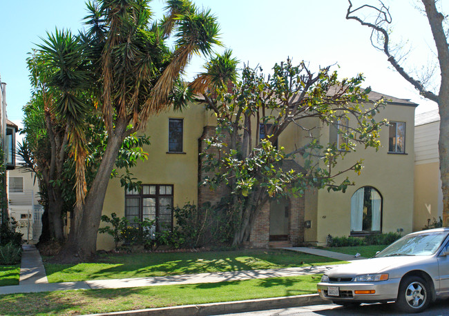 450-452 S Oakhurst Dr in Beverly Hills, CA - Building Photo - Building Photo