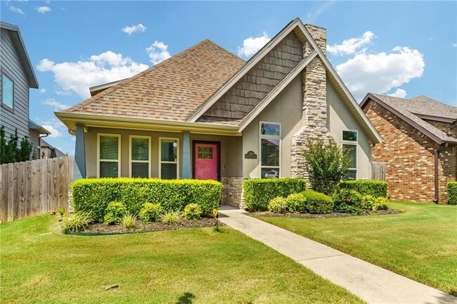 3210 SW Hillstone Ave in Bentonville, AR - Building Photo - Building Photo