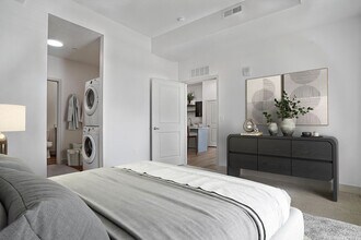 Canyon View Crossing in Orem, UT - Foto de edificio - Building Photo