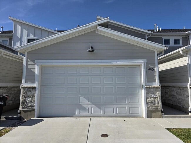 property at 946 W 600 S