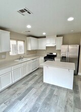 10154 Sequoia Canyon Pl in Las Vegas, NV - Building Photo - Building Photo