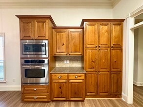 10723 Hillbrook Ave in Baton Rouge, LA - Building Photo - Building Photo