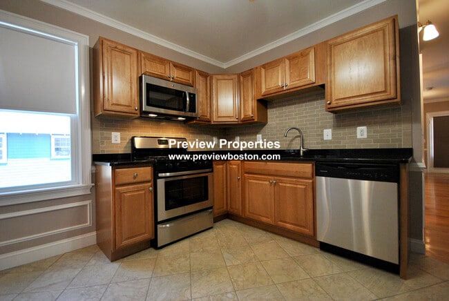 38 Turner St, Unit 1