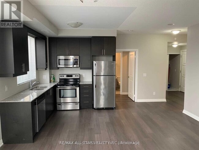 9500 Markham Rd in Markham, ON - Building Photo - Building Photo