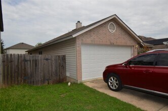 12724 Bartholdi St in Austin, TX - Building Photo - Building Photo