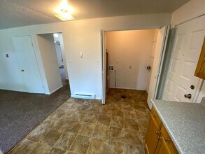 810 Mary Anne Dr in Riverton, WY - Building Photo - Building Photo