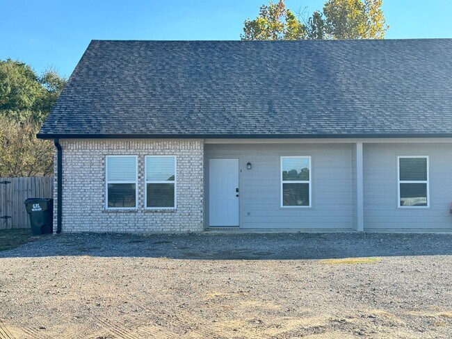 13209 County Rd 499 in Lindale, TX - Building Photo - Building Photo