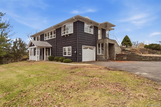 27 Allapartus Cir in Ossining, NY - Building Photo - Building Photo