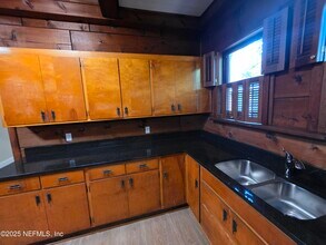 939 Wolfe St in Jacksonville, FL - Building Photo - Building Photo