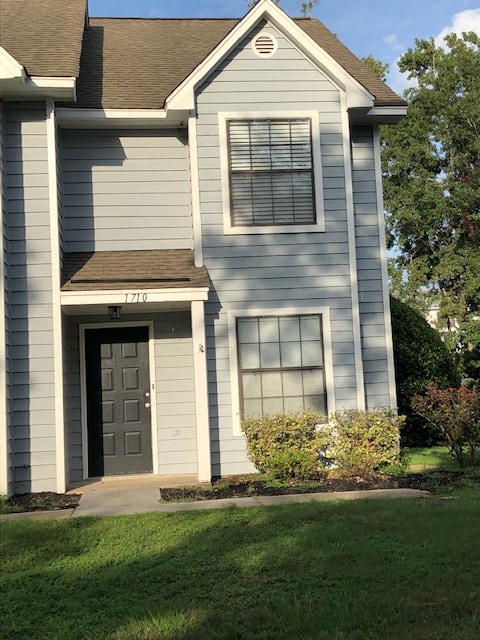 property at 1710 Deer Path Dr