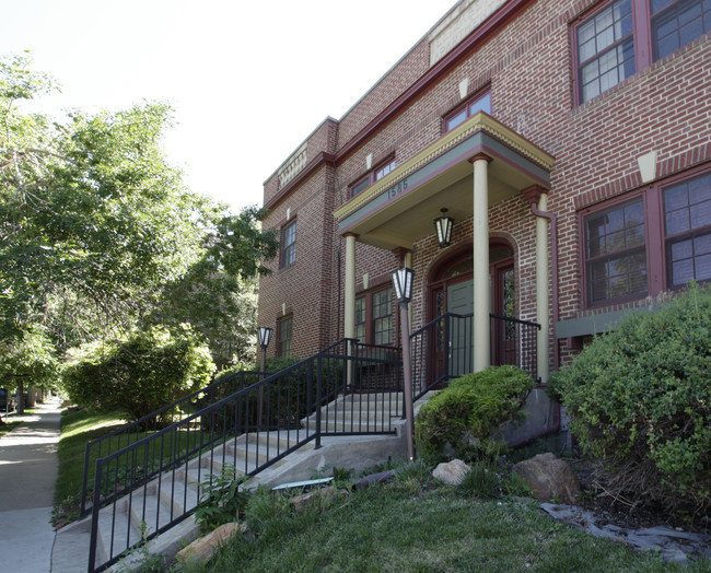 Elizabeth Apartments in Denver, CO - Building Photo - Building Photo