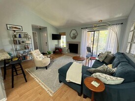 1481 Center Street Ext, Unit #1607 in Mount Pleasant, SC - Building Photo