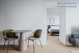225 N Elizabeth St in Chicago, IL - Building Photo - Building Photo