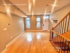 533 Manton St in Philadelphia, PA - Building Photo - Building Photo