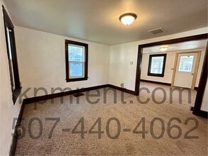 621 Oak St in Osage, IA - Building Photo - Building Photo