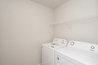 918 35th Ct SE in Altoona, IA - Building Photo - Building Photo