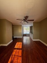 807 W 10th St in Wilmington, DE - Building Photo - Building Photo