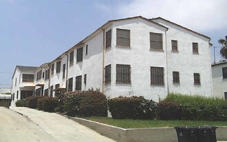 1253-1255 S Dunsmuir Ave in Los Angeles, CA - Building Photo