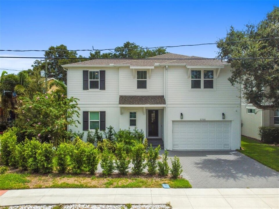 5700 Interbay Blvd in Tampa, FL - Building Photo