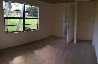 3302 Meadow Ln in Fort Pierce, FL - Building Photo - Building Photo
