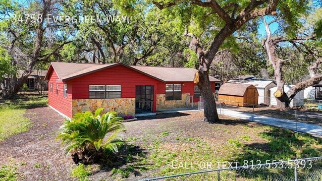 34758 Evergreen Way in Ridge Manor, FL - Building Photo - Building Photo