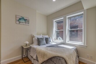 8 Garrison St, Unit 9 in Boston, MA - Building Photo - Building Photo