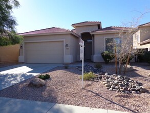 29797 W Mitchell Ave in Buckeye, AZ - Foto de edificio - Building Photo