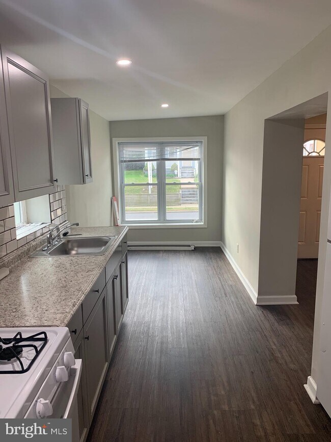 23 W Browning Rd Rentals in Bellmawr, NJ