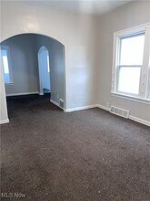 2920 E 111th St in Cleveland, OH - Building Photo - Building Photo