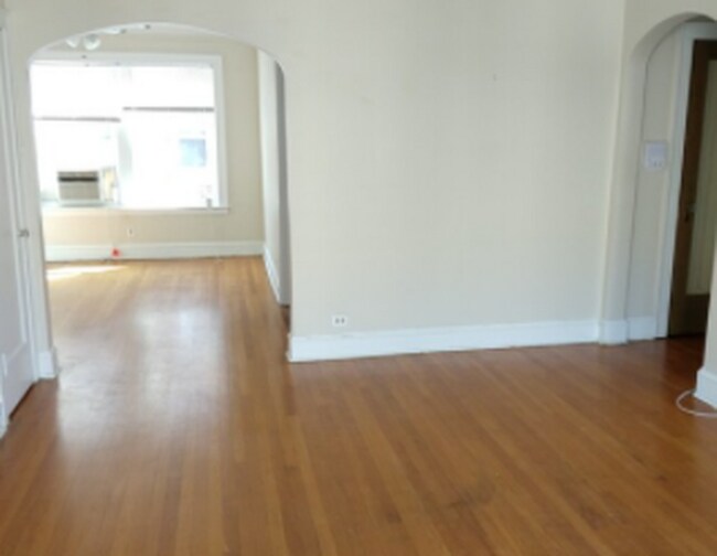 1914 W Morse Ave in Chicago, IL - Building Photo - Building Photo