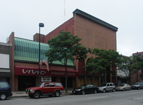 381-391 Essex St in Lawrence, MA - Building Photo