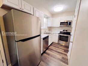 701 Summit Ave, Unit B in Chattanooga, TN - Building Photo - Building Photo