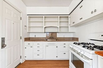 931 NE Alberta St in Portland, OR - Building Photo - Building Photo