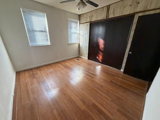 2603 S Fairhill St in Philadelphia, PA - Building Photo - Building Photo